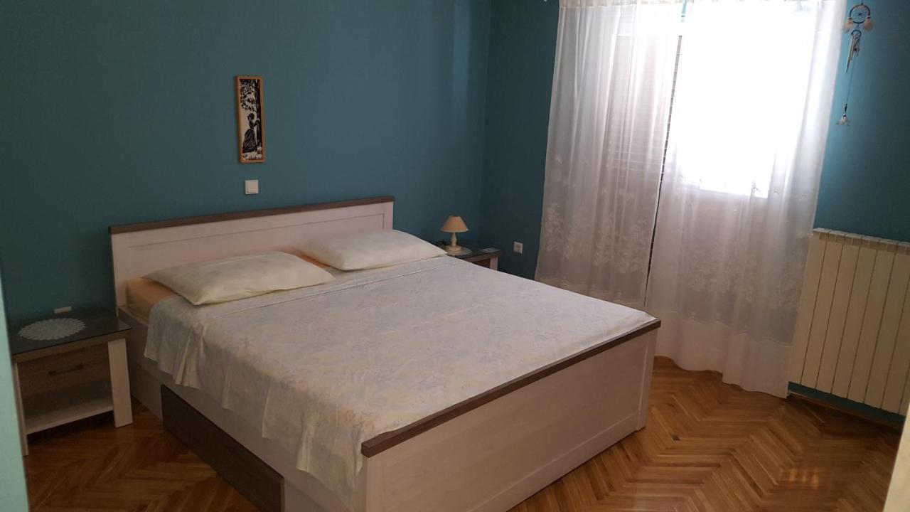 Filip Apartment Omiš Exterior foto