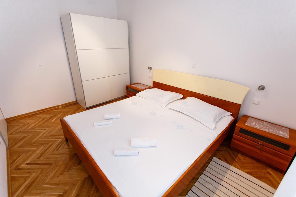 Filip Apartment Omiš Habitación foto